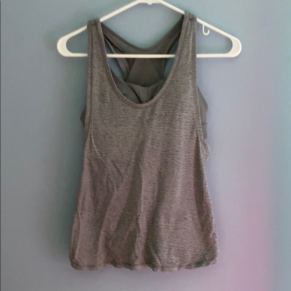 grey gray lululemon sz.6 tank top bra built in